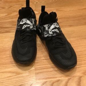 COPY - Nike Zoom 6.5 floral black flowers